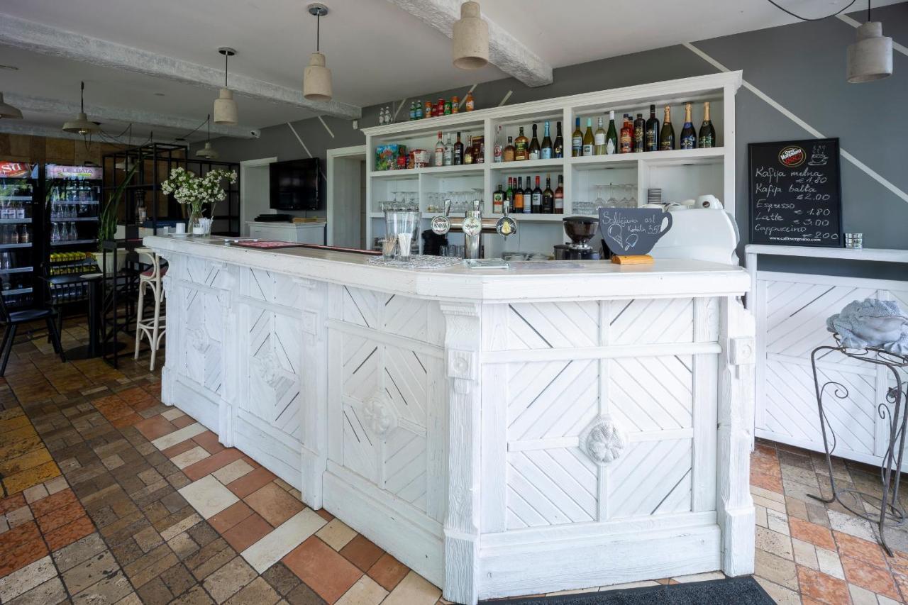 Bernāti Guest House Nicava מראה חיצוני תמונה