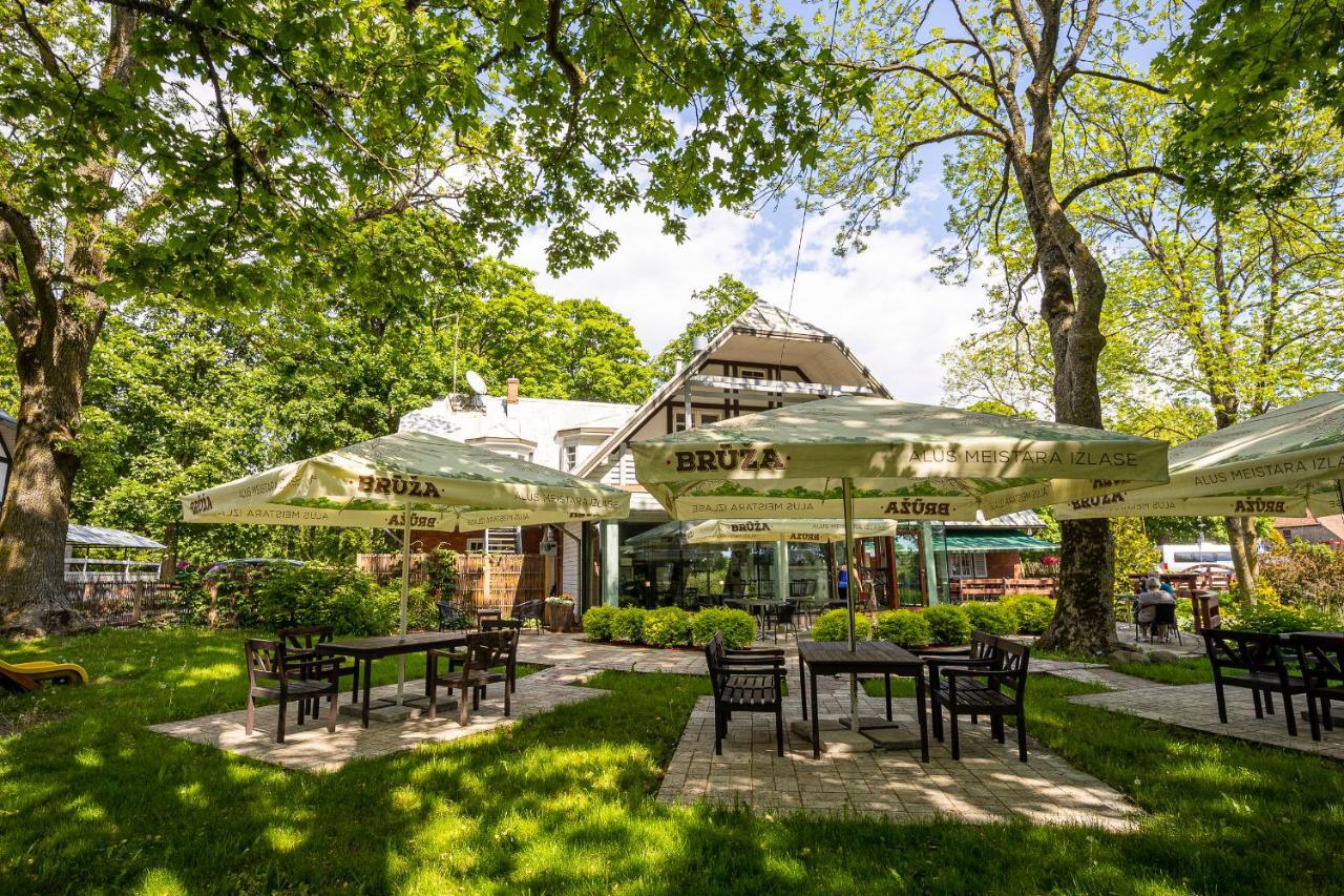 Bernāti Guest House Nicava מראה חיצוני תמונה