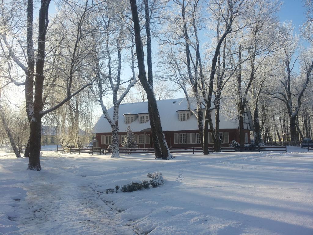Bernāti Guest House Nicava מראה חיצוני תמונה