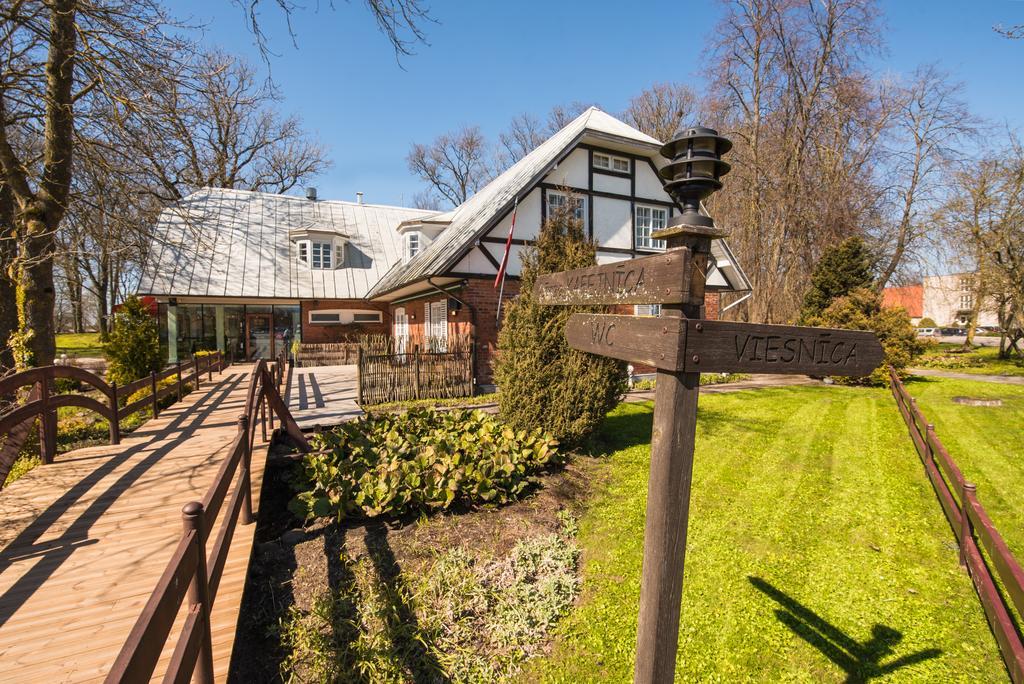 Bernāti Guest House Nicava מראה חיצוני תמונה